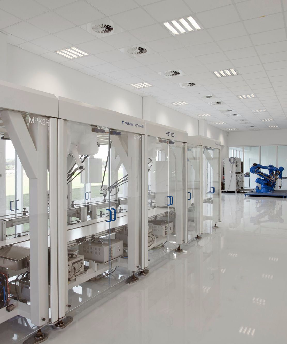 Showroom 1